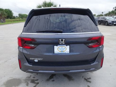 New 2026 Honda Odyssey EX-L image 5