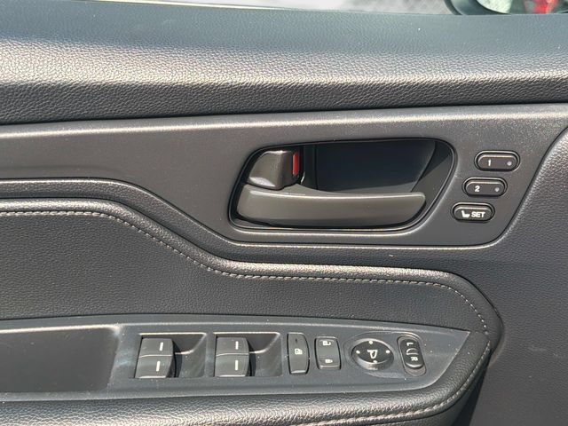 Used 2025 Honda Odyssey EX-L image 14