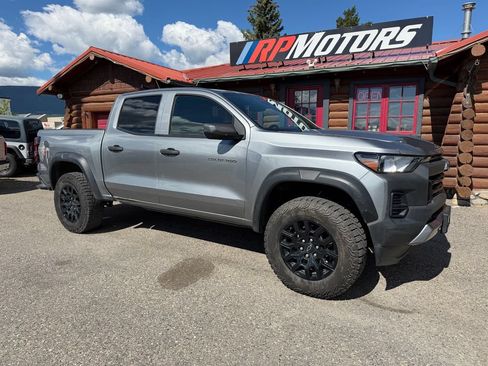 Used 2025 Chevrolet Colorado Trail Boss AWD/4WD image 1