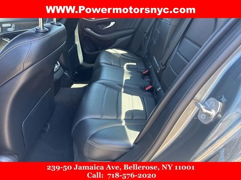 Used 2021 Mercedes-Benz C 300 4MATIC Sedan w/ AMG Line image 23