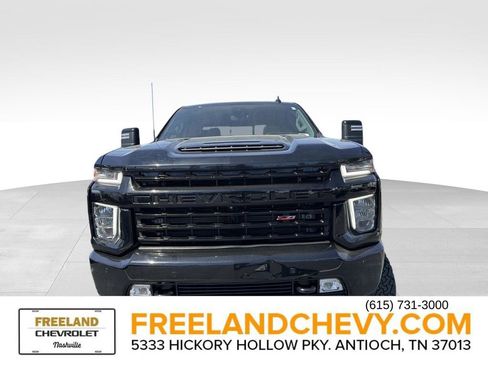 Used 2021 Chevrolet Silverado 2500 LTZ w/ LTZ Plus Package image 9