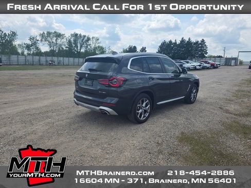 Used 2023 BMW X3 xDrive30i AWD/4WD image 4