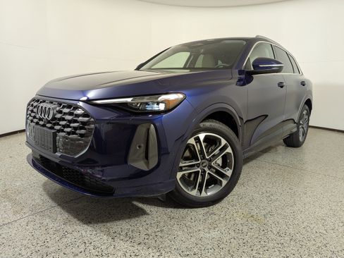 New 2025 Audi Q5 Prestige image 19