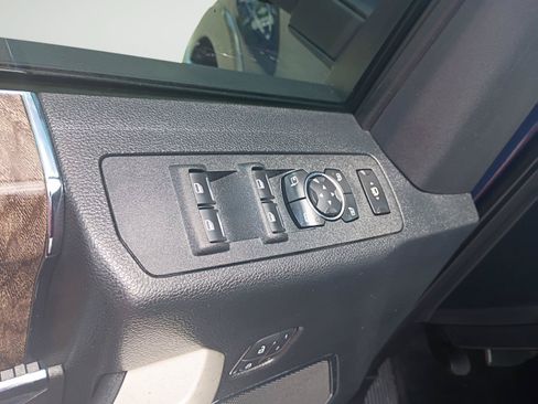 Used 2017 Ford F250 Lariat w/ Chrome Package AWD/4WD image 10