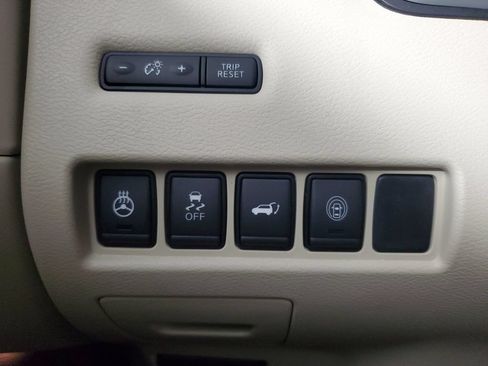 Used 2020 Nissan Murano Platinum w/ Cargo Package FWD image 34