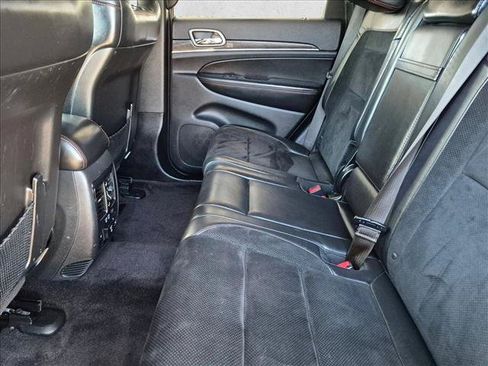 Used 2017 Jeep Grand Cherokee Trailhawk AWD/4WD image 18