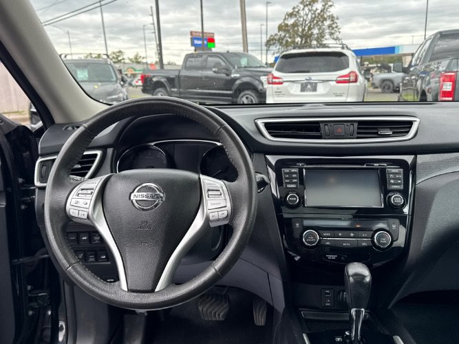 Used 2014 Nissan Rogue SL w/ SL Premium Package AWD/4WD image 15