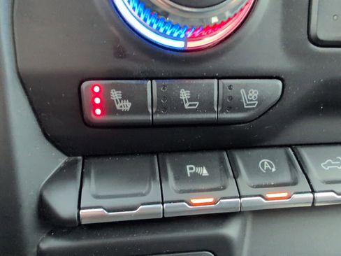 Used 2020 GMC Sierra 1500 AT4 image 29