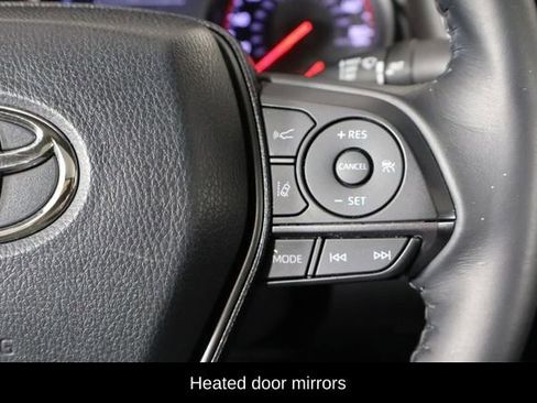 Used 2021 Toyota Camry XSE FWD image 9