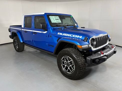New 2026 Jeep Gladiator Rubicon AWD/4WD image 2