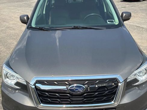 Used 2017 Subaru Forester 2.5i Touring AWD/4WD image 15