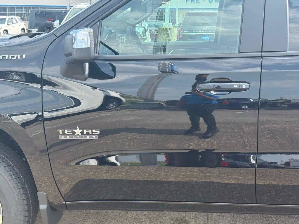 Used 2026 Chevrolet Silverado 1500 LT w/ Texas Edition Plus RWD image 21