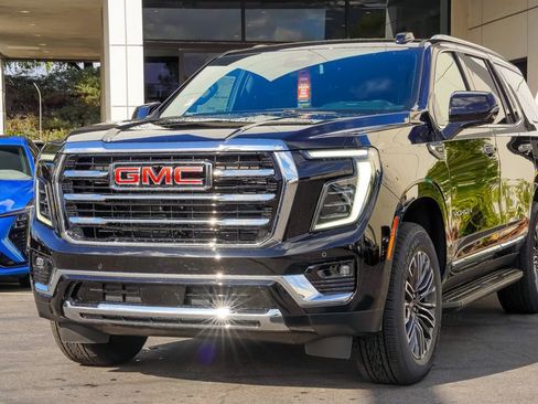 New 2026 GMC Yukon Elevation image 2