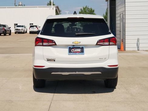 Used 2024 Chevrolet Equinox LT w/ LPO, Floor Liner Package AWD/4WD image 6
