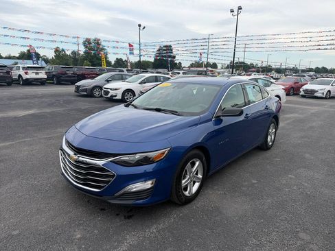 Used 2023 Chevrolet Malibu LS FWD image 8