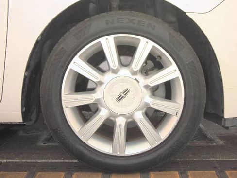 Used 2011 Lincoln MKZ Base 4dr Sedan w/ 201A Rapid Spec Order Code image 10