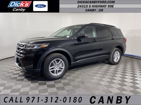 Used 2026 Ford Explorer Active AWD/4WD image 1