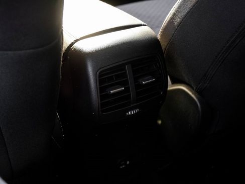 Used 2022 Ford Escape SE w/ Convenience Package image 50