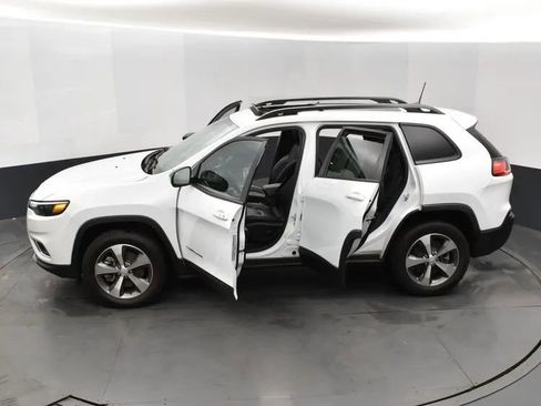 Used 2022 Jeep Cherokee Limited AWD/4WD image 7