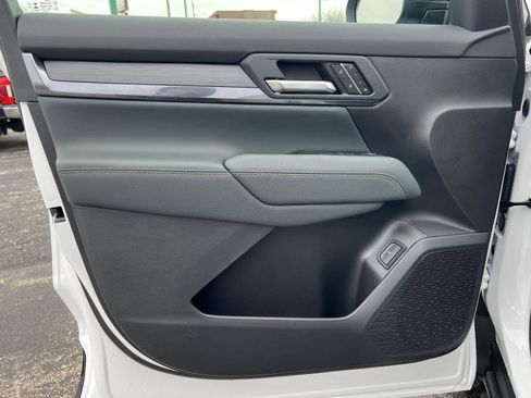 New 2026 GMC Terrain AT4 image 13