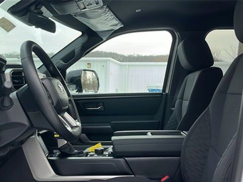 New 2026 Toyota Tundra SR5 image 7