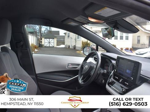 Used 2022 Toyota Corolla SE image 19