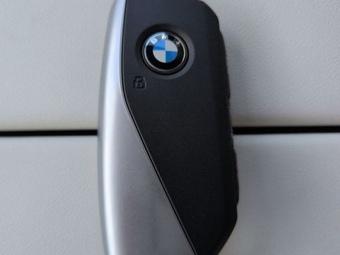 New 2027 BMW 530i RWD image 30
