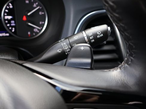 Certified 2024 Buick Enclave Premium image 19