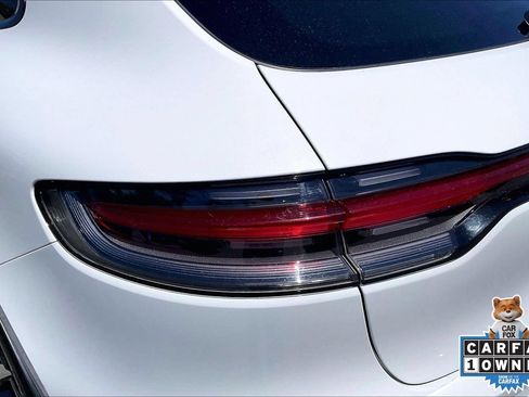 Used 2023 Porsche Macan S AWD/4WD image 27