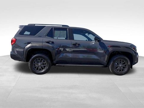 Certified 2025 Toyota 4Runner SR5 AWD/4WD image 2