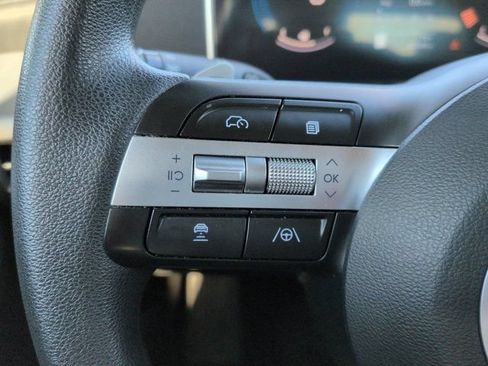 Used 2025 Hyundai Sonata SEL FWD image 22