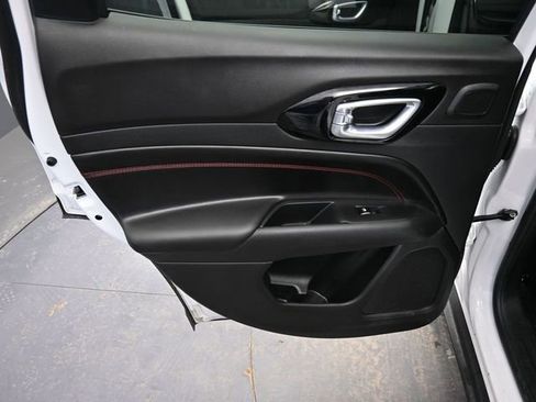 Used 2026 Jeep Compass Trailhawk w/ Sun, Sound & Navigation Group image 16