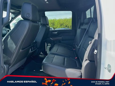 Used 2020 Chevrolet Silverado 2500 High Country w/ Technology Package AWD/4WD image 11
