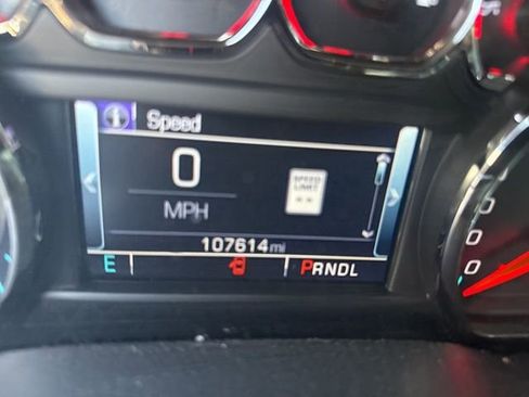 Used 2017 GMC Sierra 1500 SLT w/ SLT Premium Package image 9