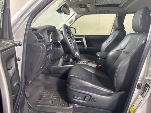 Used 2023 Toyota 4Runner Limited image 11