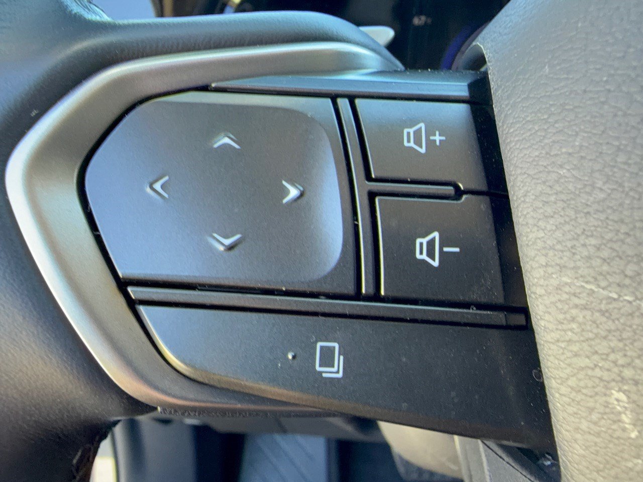Certified 2026 Lexus NX 350h AWD w/ Accessory Package (2T) image 19