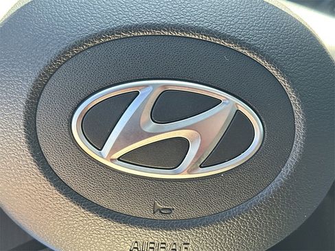 Used 2025 Hyundai Palisade Calligraphy image 25