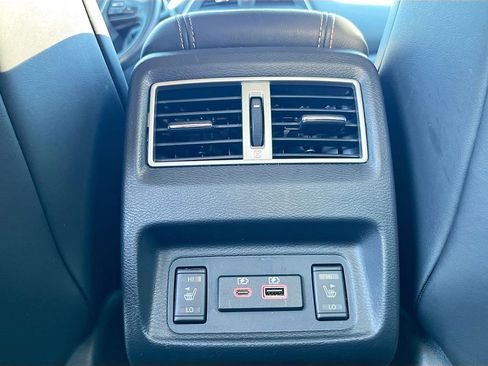 Used 2022 Nissan Maxima Platinum w/ Sport Mat Group FWD image 27