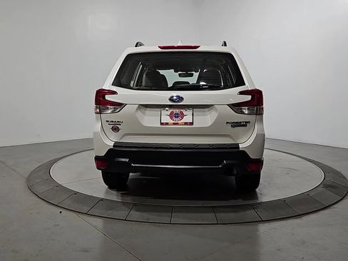 Used 2021 Subaru Forester image 4