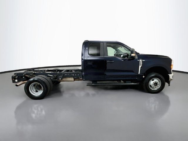 Used 2023 Ford F350 XL w/ XL Chrome Package AWD/4WD image 8