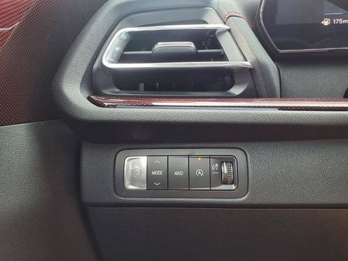 New 2026 Chevrolet Traverse RS AWD/4WD image 28