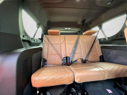 Used 2023 Cadillac Escalade ESV Sport w/ LPO, ONYX Package image 29