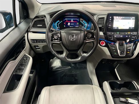 Used 2024 Honda Odyssey Elite image 23
