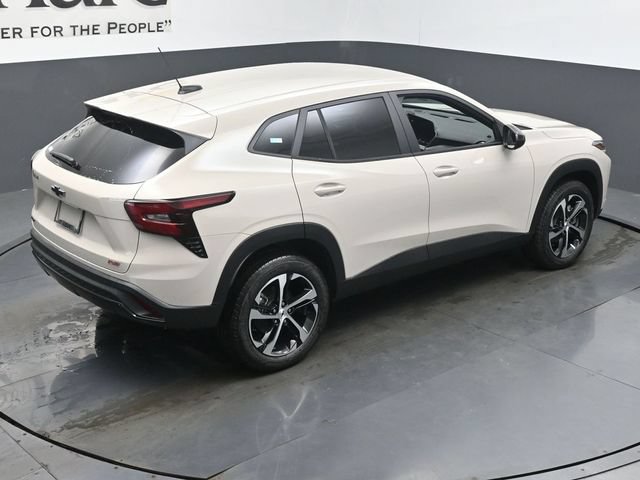 New 2026 Chevrolet Trax RS FWD image 18
