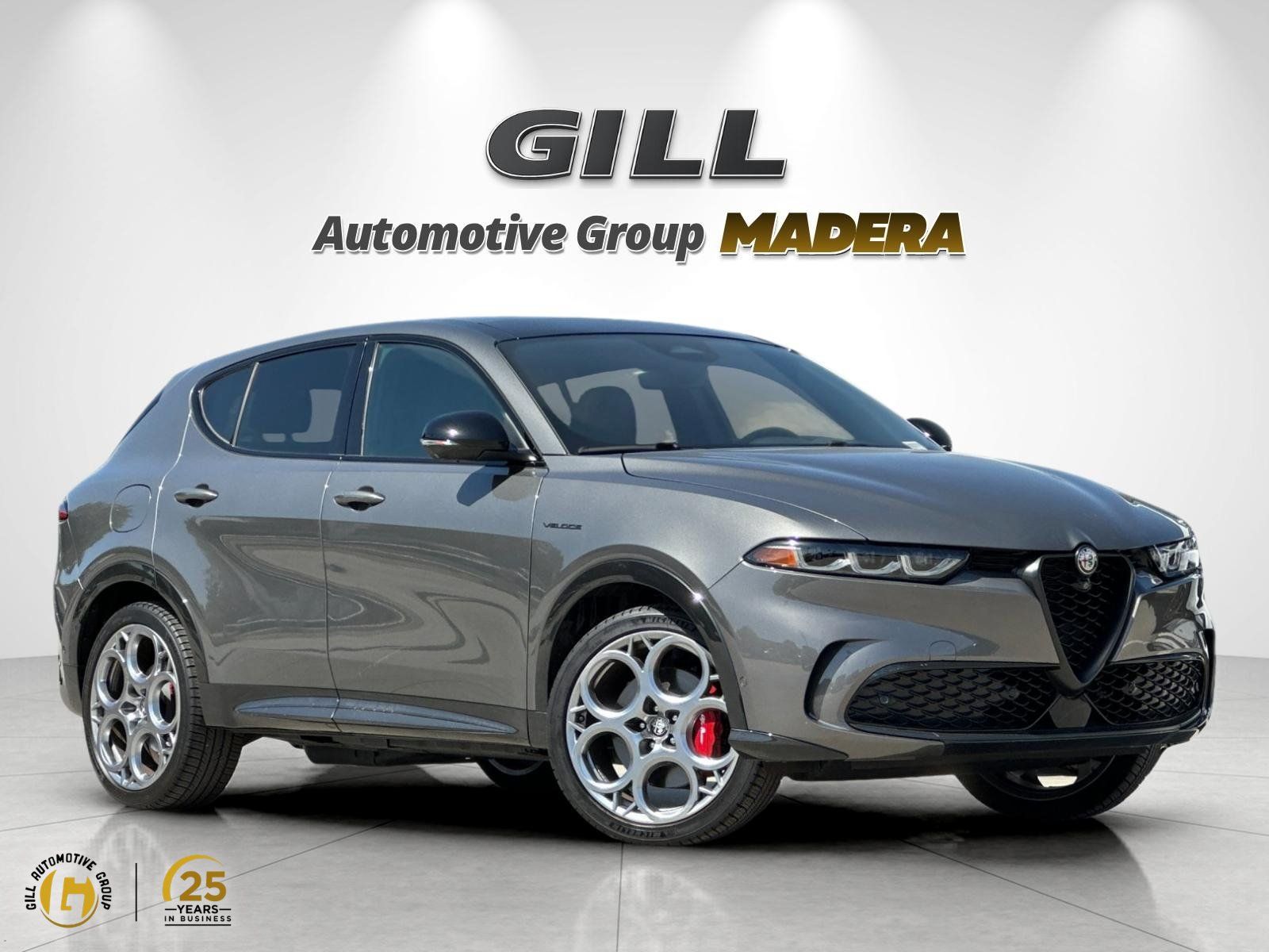 Used 2024 Alfa Romeo Tonale Veloce w/ Active Assist Package AWD/4WD image 1
