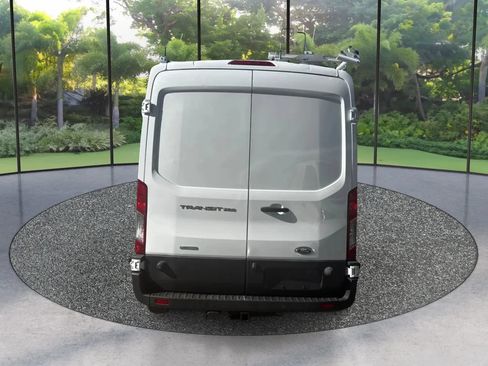 Used 2017 Ford Transit 250 148 Medium Roof RWD image 6