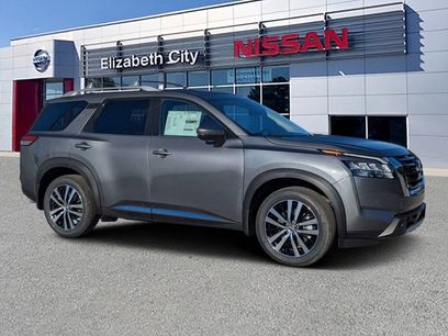 New 2025 Nissan Pathfinder Platinum
