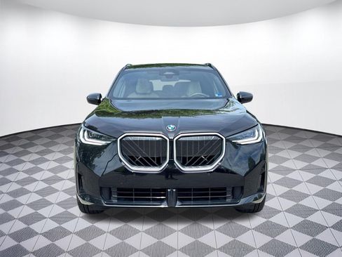 Certified 2025 BMW X3 xDrive30i w/ M Sport Package AWD/4WD image 5
