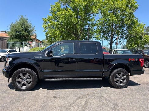 Used 2017 Ford F150 Lariat w/ Equipment Group 502A Luxury AWD/4WD image 12