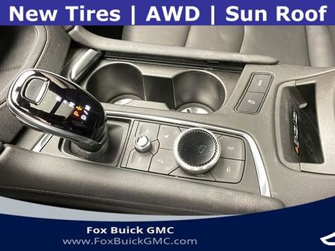 Used 2024 Cadillac XT6 Premium Luxury w/ LPO, Floor Liner Package image 28